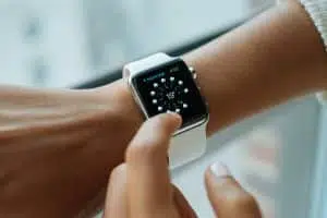 mobile app trends - smart watch integration